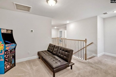 Welcome to this stunning, turn-key residence in Northeast - photo 21