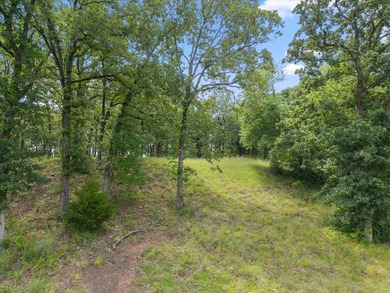 Your own piece of paradise! 1.806 acres of heavily treed - photo 21