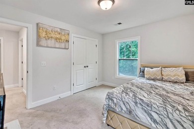 Welcome to this stunning, turn-key residence in Northeast - photo 28
