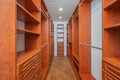 Under Contract with 72-hour Kickout Clause in place. This - photo 29