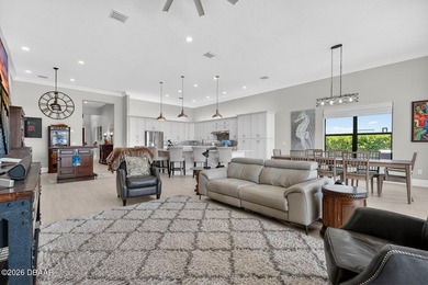 ***HOME BEING OFFERED FULLY FURNISHED MINUS A FEW - photo 31