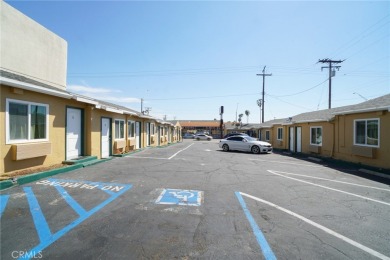 COMPLETELY REMODELED 16 UNIT MOTEL LOCATED IN SIGNAL HILL - photo 31