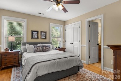 Beautiful full brick home nestled on a quiet cul-de-sac in a - photo 33