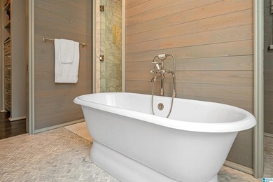 The Creek House is a blend of architectural brilliance and - photo 34