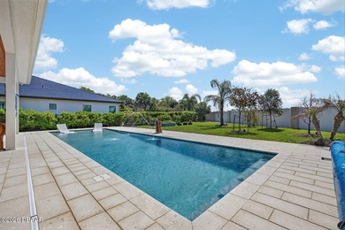 ***HOME BEING OFFERED FULLY FURNISHED MINUS A FEW - photo 40