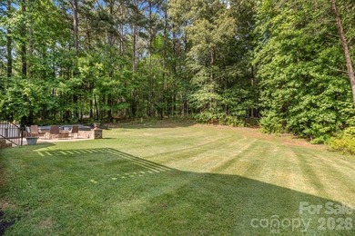 Beautiful full brick home nestled on a quiet cul-de-sac in a - photo 41