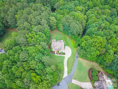 Beautiful full brick home nestled on a quiet cul-de-sac in a - photo 43