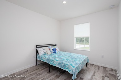 Just reduced - Your Dream Home Awaits in Bayside Lakes!This - photo 15