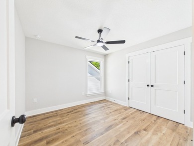 Welcome to 316 Boxer Ave in Niceville! This beautiful two-story - photo 17