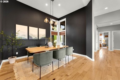 A stunning Custom Ranch Home with unobstructed Mt. Hood & - photo 19