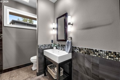 A stunning Custom Ranch Home with unobstructed Mt. Hood & - photo 32