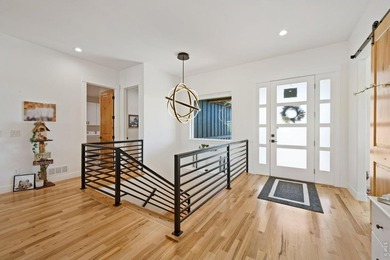 No HOA. No metro tax. Just peace & views. Perfectly positioned - photo 8