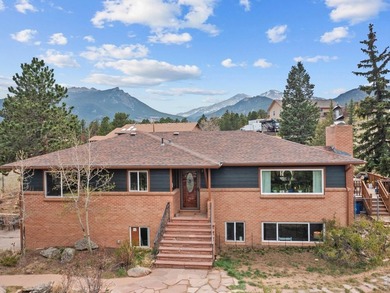 Beautifully updated ranch-style home in Estes Park, Colorado - photo 1