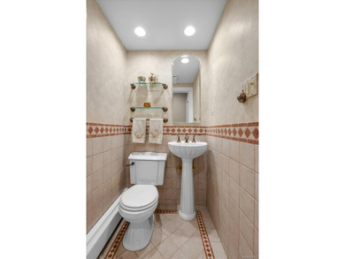 Graceful Elegance defines 74 Litchfield Rd, beautifully situated - photo 19
