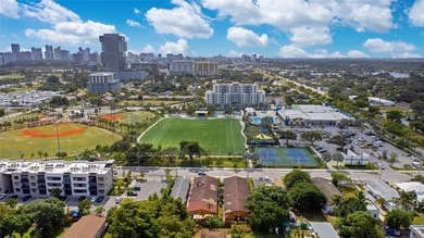 Exceptional investment opportunity in the heart of Hallandale - photo 23
