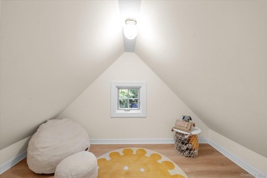 Graceful Elegance defines 74 Litchfield Rd, beautifully situated - photo 25
