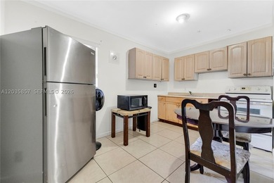 Exceptional investment opportunity in the heart of Hallandale - photo 35