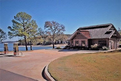 Beautiful and exceptional resort community lot located in the - photo 8