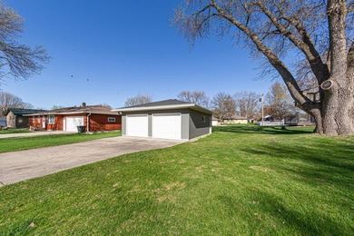 Rare find! Remodeled rambler sitting on a double lot! This home - photo 42
