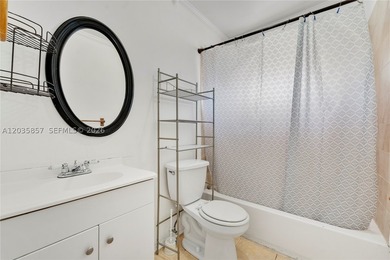 Exceptional investment opportunity in the heart of Hallandale - photo 47