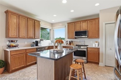 YOUR LAKEFRONT DREAM HOME IS HERE!! Don't miss out on this rare - photo 14