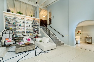 Custom built home perched high in Glendale's highly sought-after - photo 15