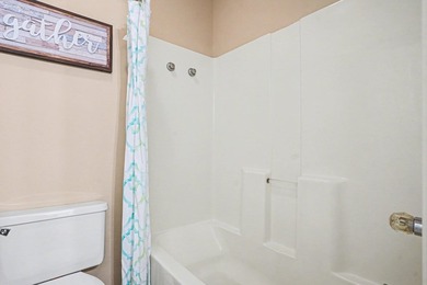 Enjoy comfortable coastal living in this charming two-bedroom - photo 16