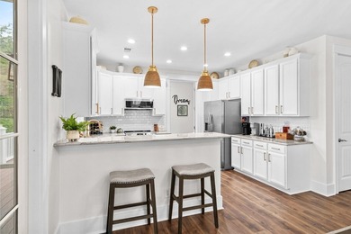 Welcome to this meticulously maintained 4BR/4.5BA home located - photo 20