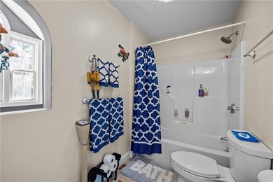 Custom-built by the original builder and set behind automatic - photo 30