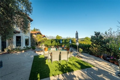 Custom built home perched high in Glendale's highly sought-after - photo 35