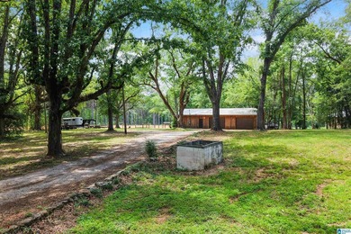 Welcome extraordinary 89.99-acre Shelby County horse farm where - photo 8