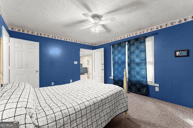 SPRAWLING RANCH ON 3.43-/+ PRIVATE ACRES, BONUS ROOM + OFFICE + - photo 20