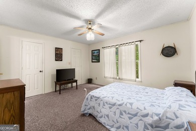 SPRAWLING RANCH ON 3.43-/+ PRIVATE ACRES, BONUS ROOM + OFFICE + - photo 25