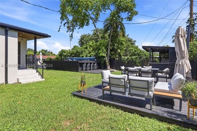 No HOA. Gables View corner lot, 8,600 SF, minutes to Coral - photo 5