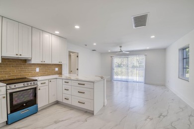 Welcome to this gorgeous and renovated one bedroom, one bathroom - photo 3