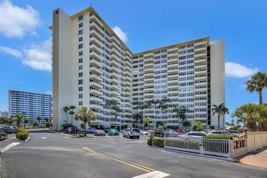 Walk into this top floor stunning remodeled spacious 2 bedroom 2 - photo 22