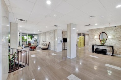 Walk into this top floor stunning remodeled spacious 2 bedroom 2 - photo 27