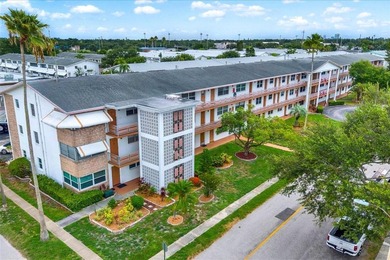 Welcome to this beautifully updated 1-bedroom, 1-bath condo in a - photo 33
