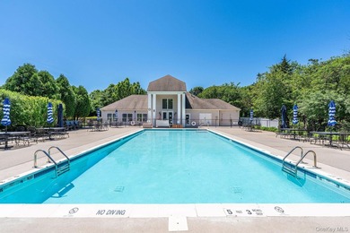 Beautifully maintained townhome style home in coveted Willow - photo 34