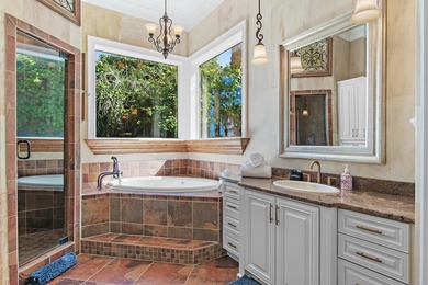 COASTAL LUXURY - PRIVATE GUEST HOUSE - $20,000 BUYER CREDIT - photo 37