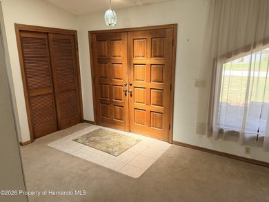 SPACIOUS 4 BEDROOM, 2 BATH POOL HOME IN A PRIME LOCATION! - photo 3
