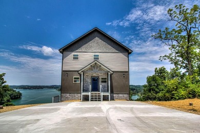 Douglas Lake Home For Sale in Sevierville Tennessee