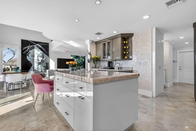 Boater's Paradise...Sophisticated Townhouse with breathtaking - photo 20