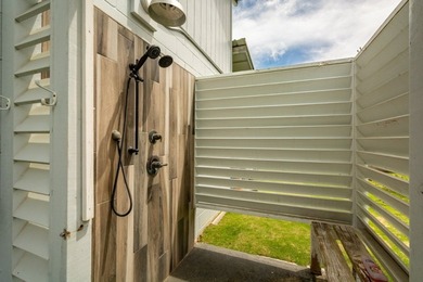 One of the best locations in Hanalei. Set in the quiet - photo 21