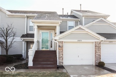 Lake Condo Sale Pending in Noblesville, Indiana
