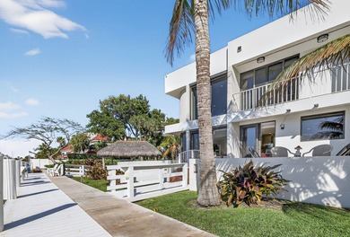 Boater's Paradise...Sophisticated Townhouse with breathtaking - photo 31