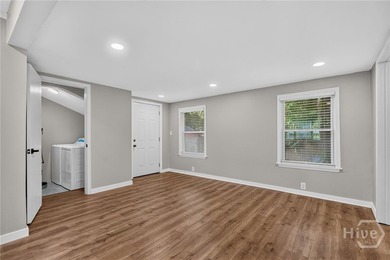 Welcome to 2509 Louisiana Avenue, a beautifully refreshed home - photo 8