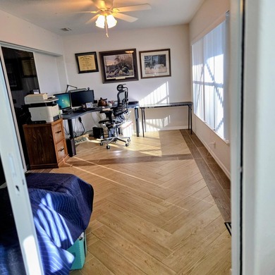 Motivated seller! This spacious 3 bedrooms, 2.5 bath is in an - photo 14