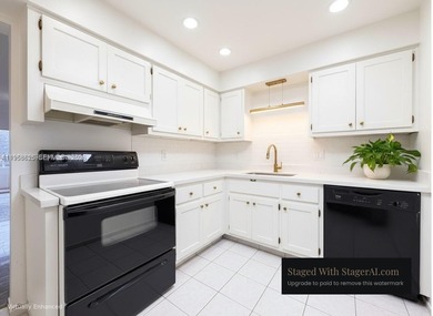 Great opportunity to give this 1 bed / 1 bath condo unit your