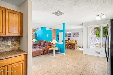 Welcome to your coastal-contemporary retreat in the coveted - photo 11